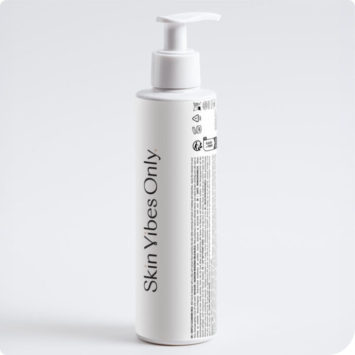 Gentle Cleansing Milk - Image 6